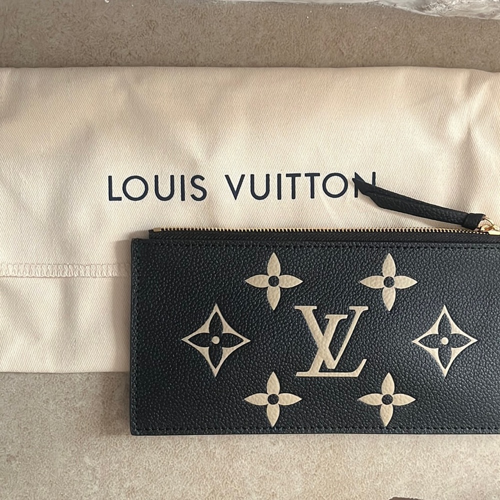 Louis Vuitton Insert / Wallet Type